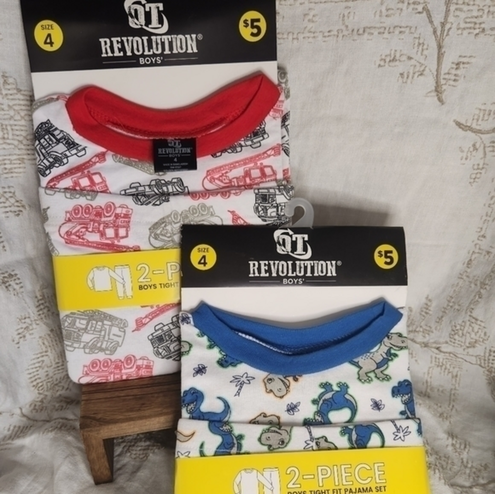 NWT Size 4 tight fit pajamas dinosaurs trucks 2 pair sleepwear 1‎ price
